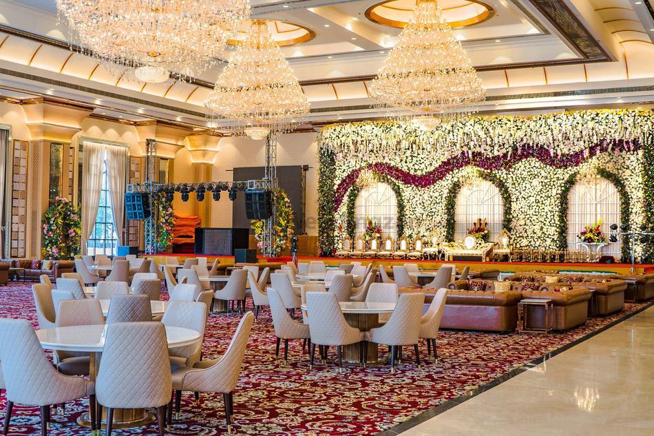 Floral mandap décor at a Delhi wedding designed by Fair Deal Services